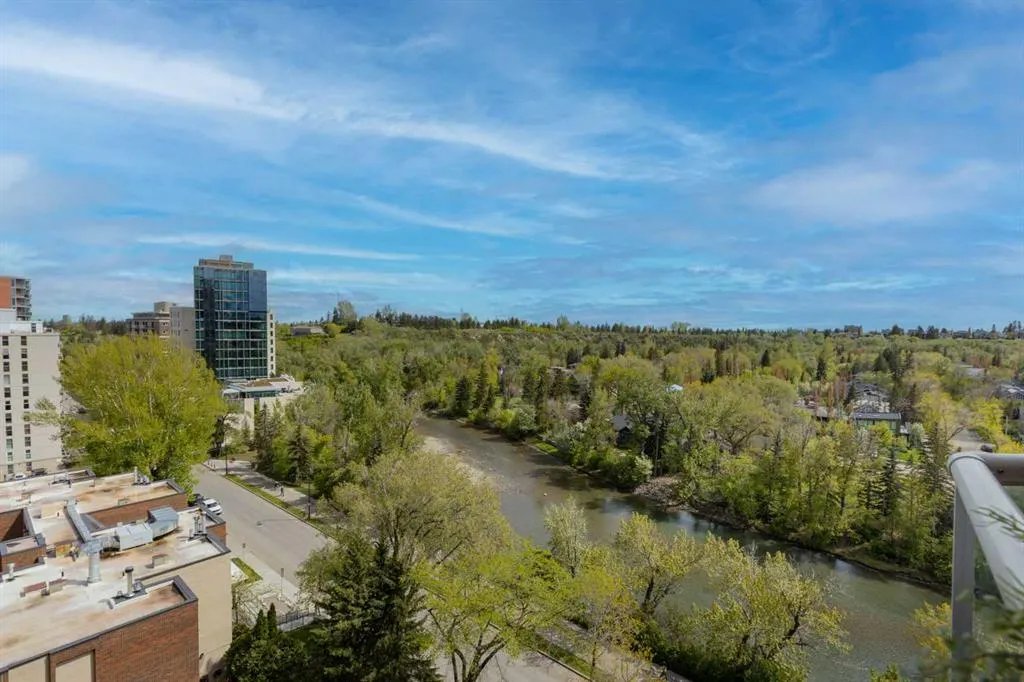 228 26 Avenue SW, #1004