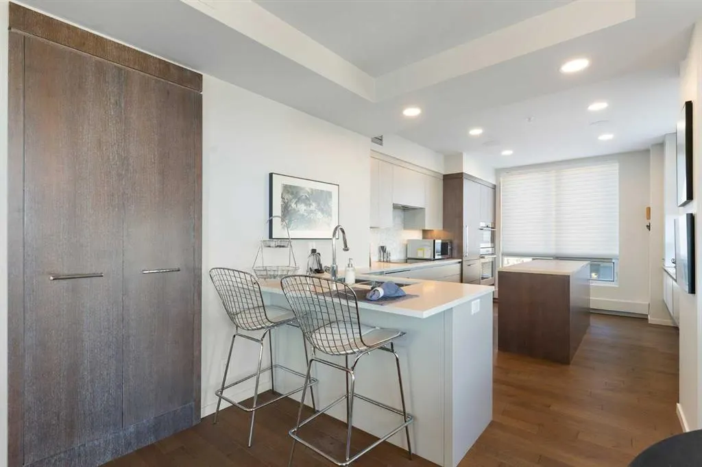 228 26 Avenue SW, #1004