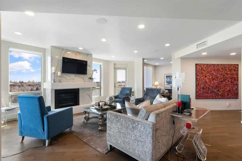 228 26 Avenue SW, #1004