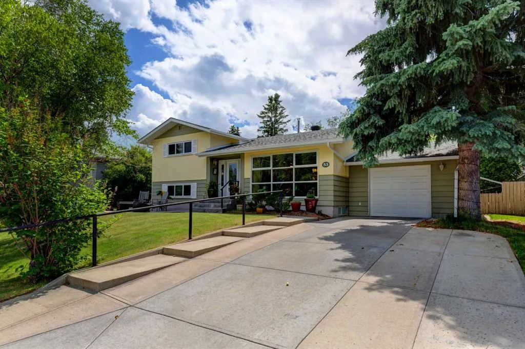 53 Wildwood Drive SW