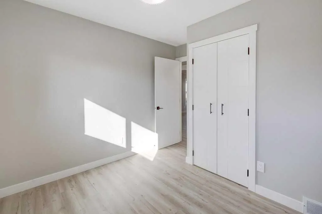 462 Summerwood Place SE