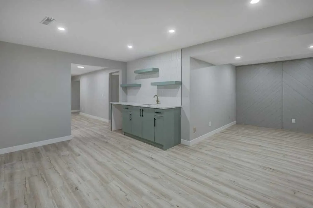 462 Summerwood Place SE