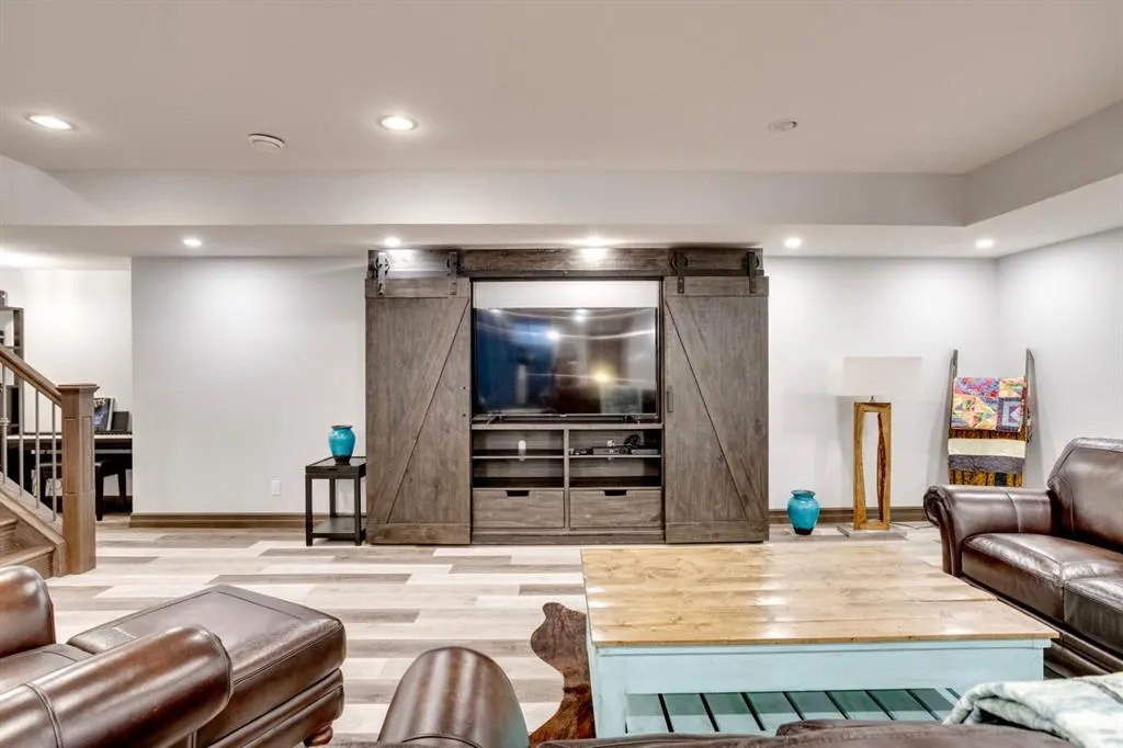 205 Weiss Drive