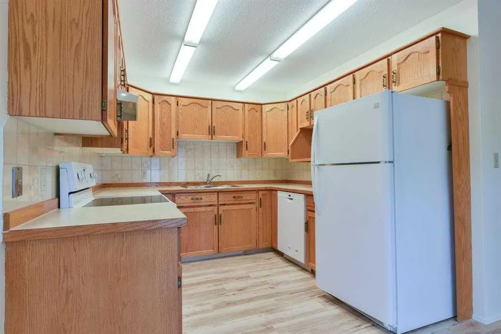 337 & 339 Ash Avenue SE