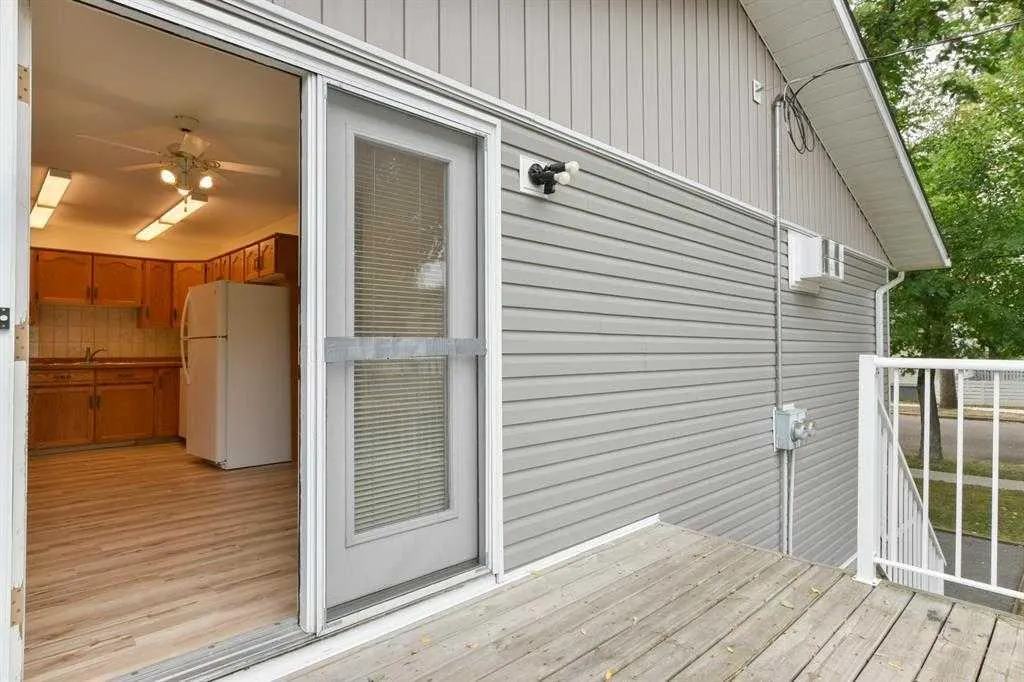 337 & 339 Ash Avenue SE