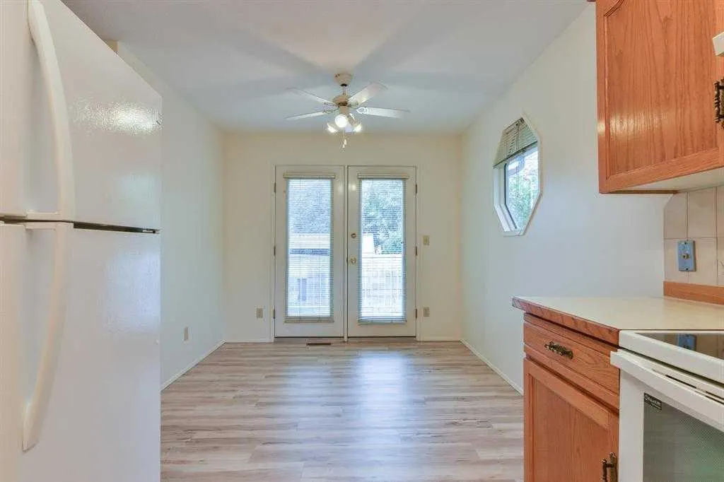 337 & 339 Ash Avenue SE