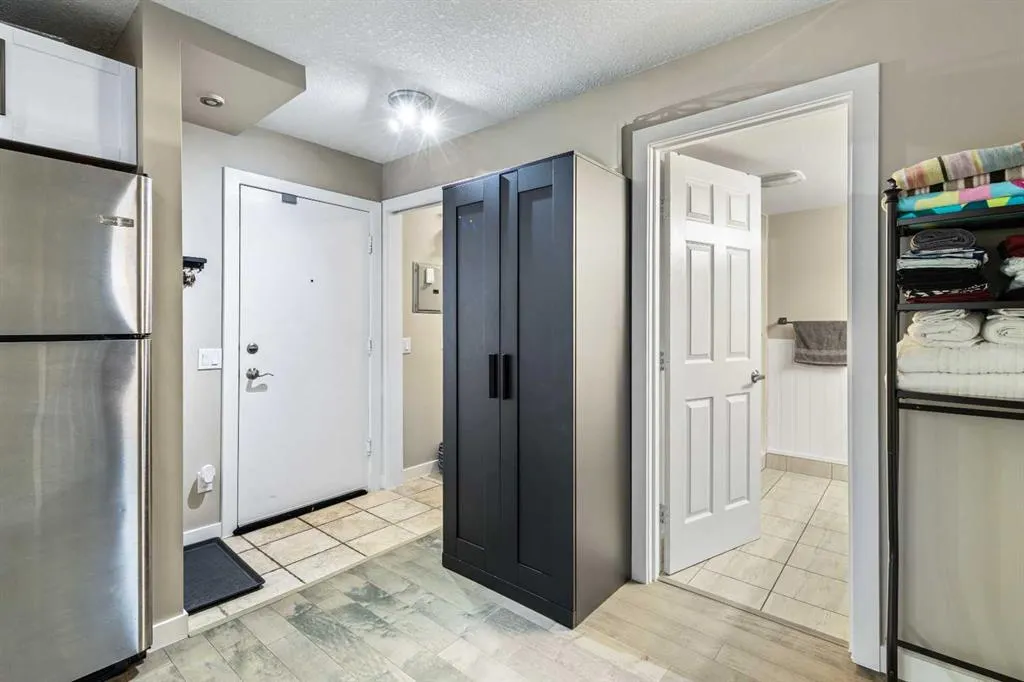 515 57 Avenue SW, #110