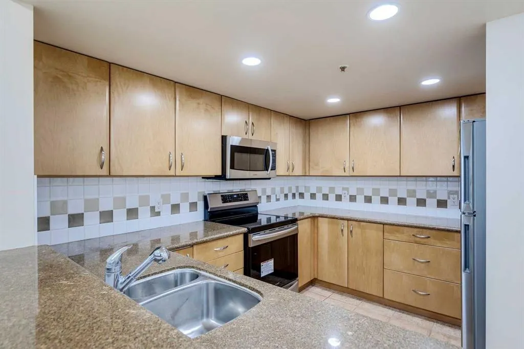 1108 6 Avenue SW, #209