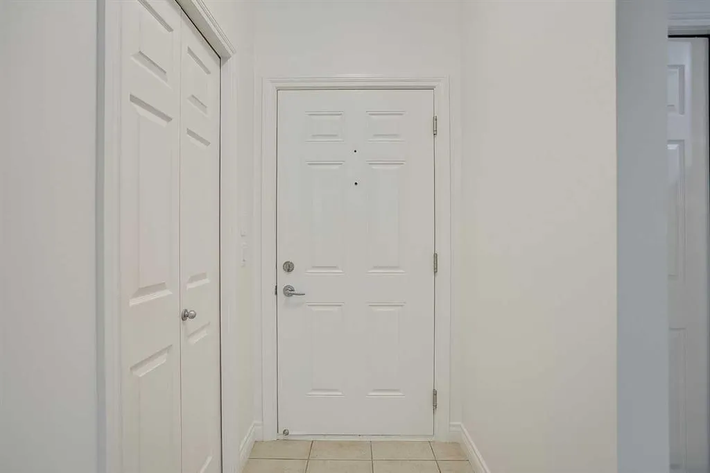 11170 30 Street SW, #207