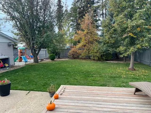 29 Athabasca Drive