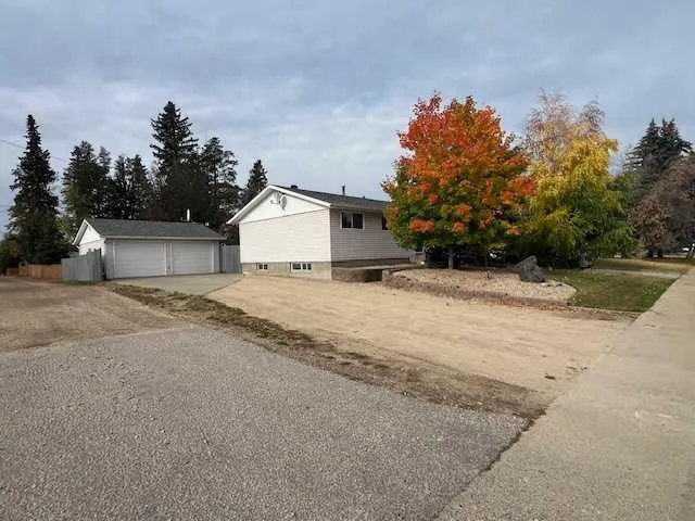 29 Athabasca Drive