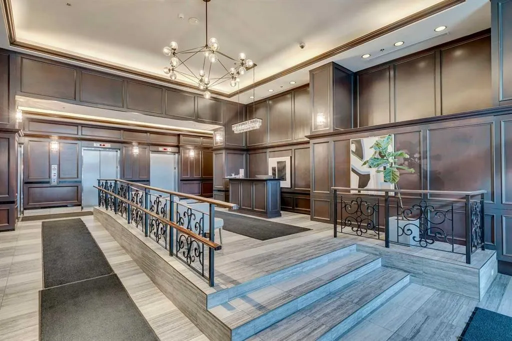 817 15 Avenue SW, #206