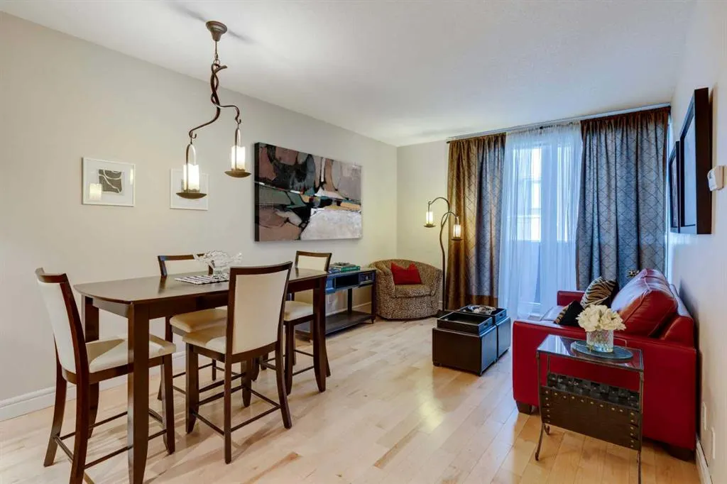 817 15 Avenue SW, #206