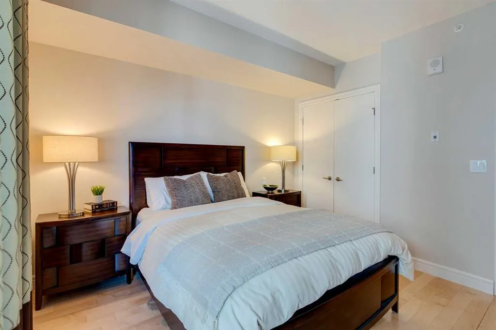 817 15 Avenue SW, #206
