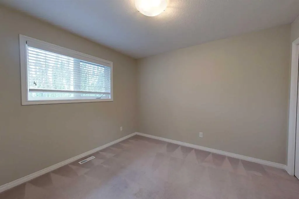 1600 Main Street SW, #123