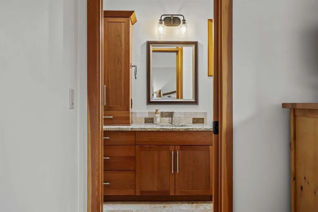 801 4th Street, #2