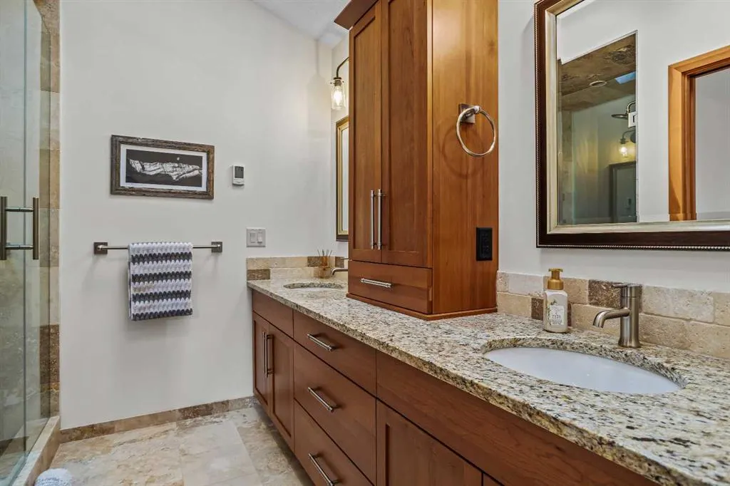 801 4th Street, #2