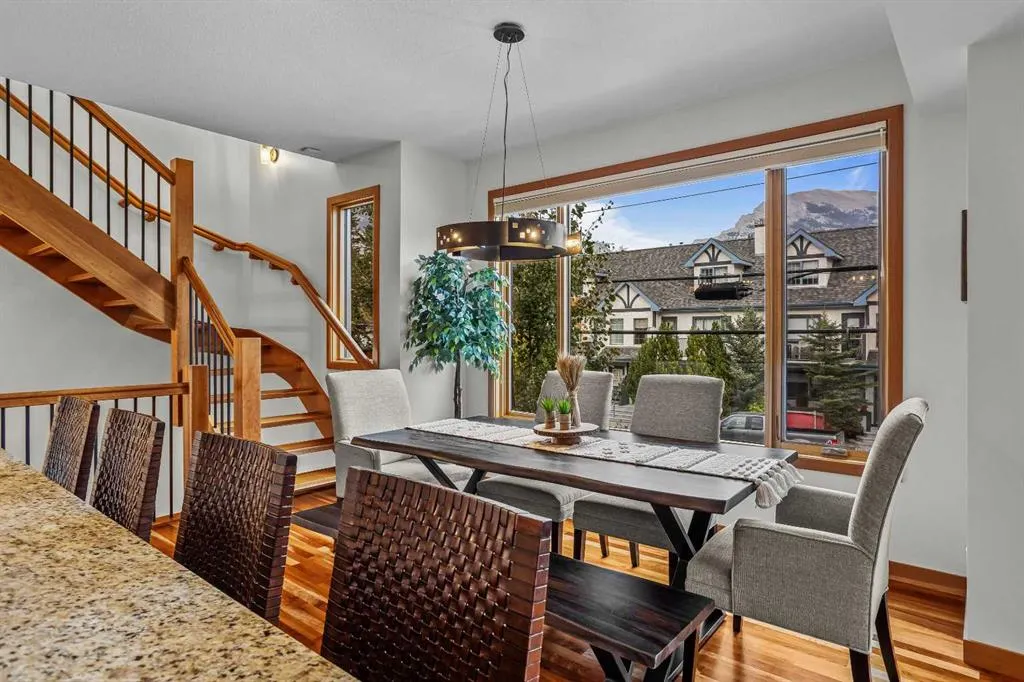 801 4th Street, #2
