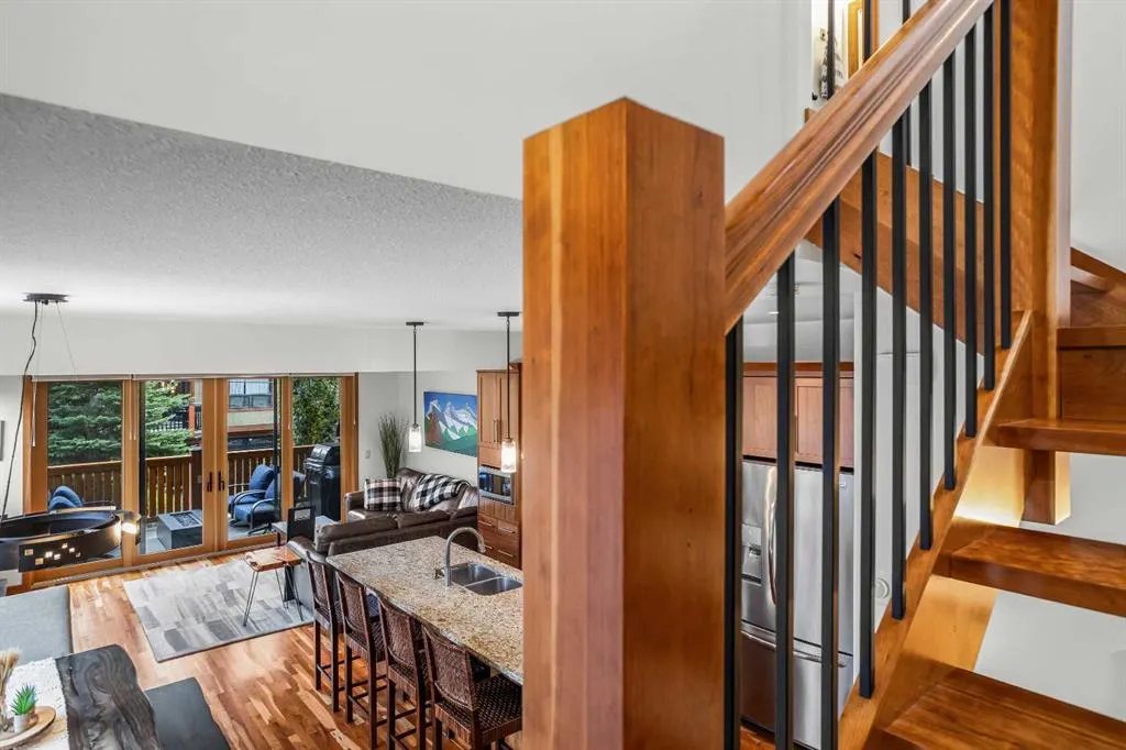 801 4th Street, #2