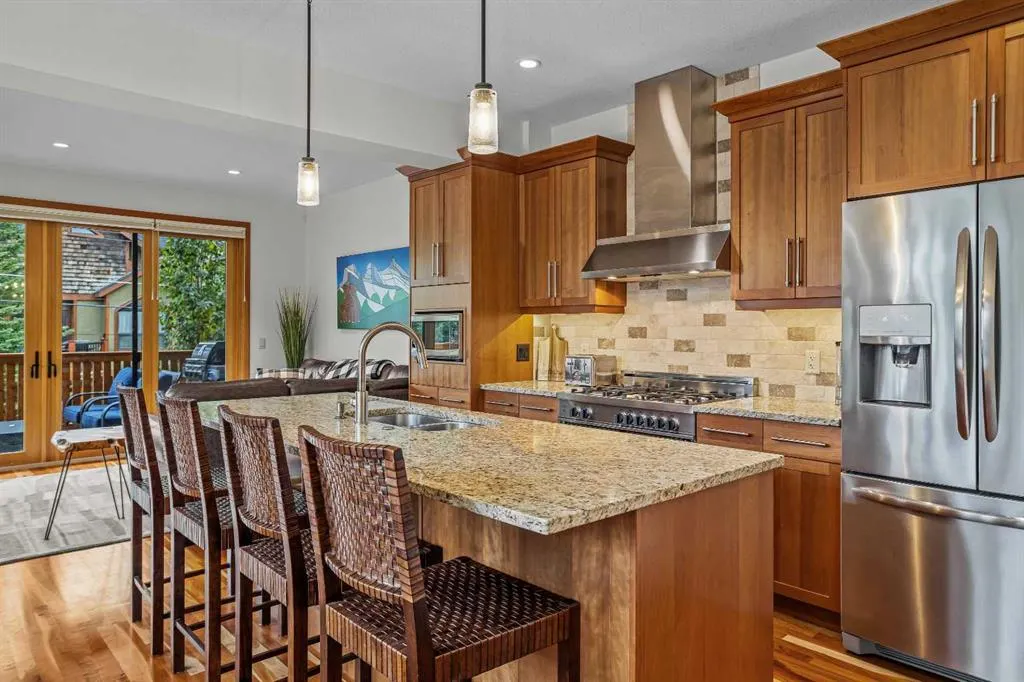 801 4th Street, #2