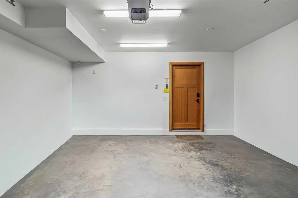 801 4th Street, #2