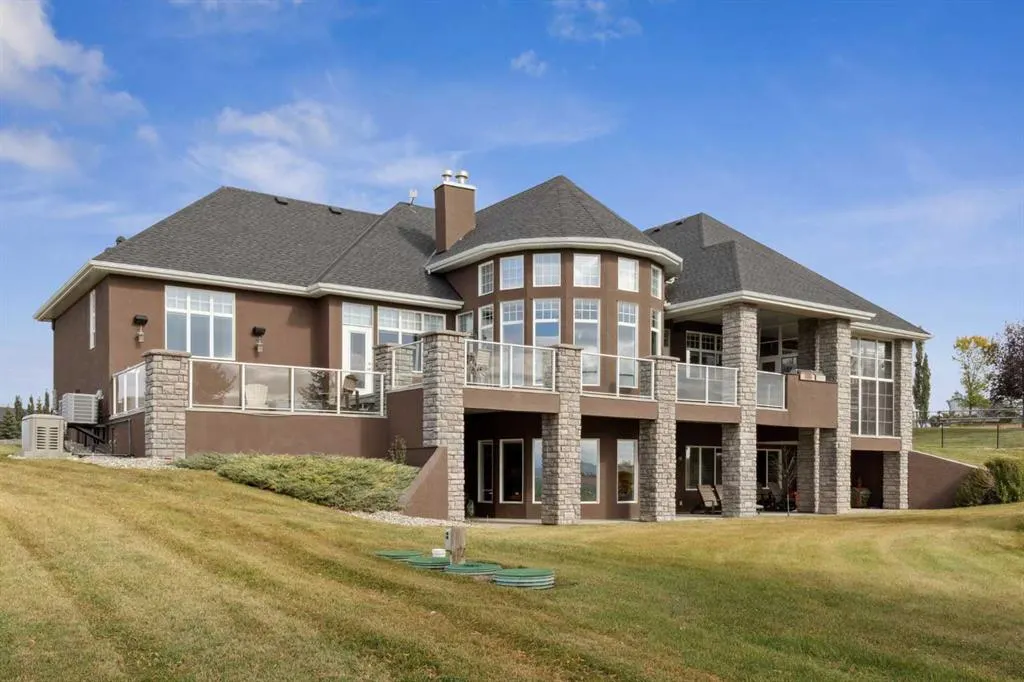 250111 Dynasty Drive W