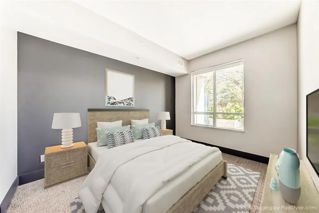 38 9 Street NE, #207