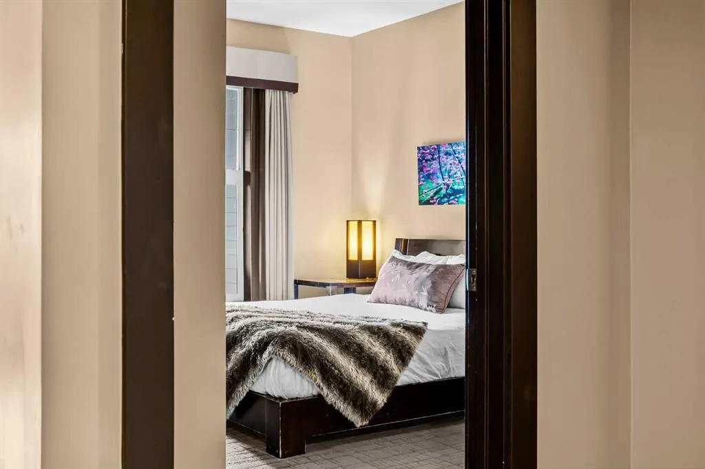 1818 Mountain Avenue, #313(C)
