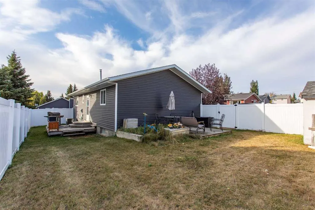 41 Hearthstone Drive