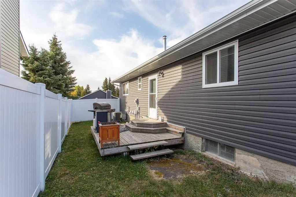 41 Hearthstone Drive