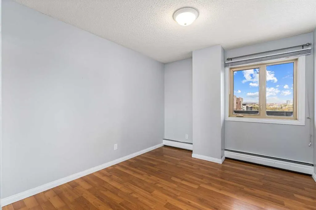 1335 12 Avenue SW, #809
