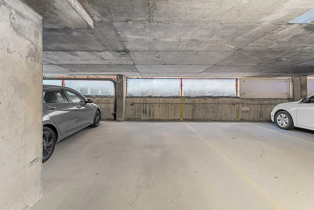 1335 12 Avenue SW, #809