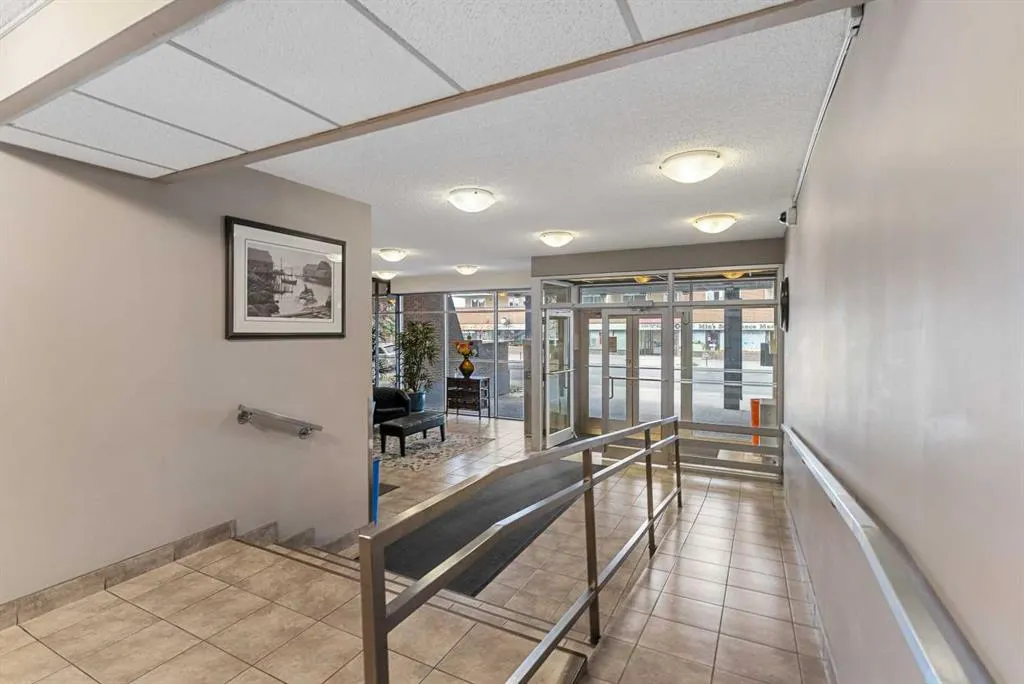 1335 12 Avenue SW, #809