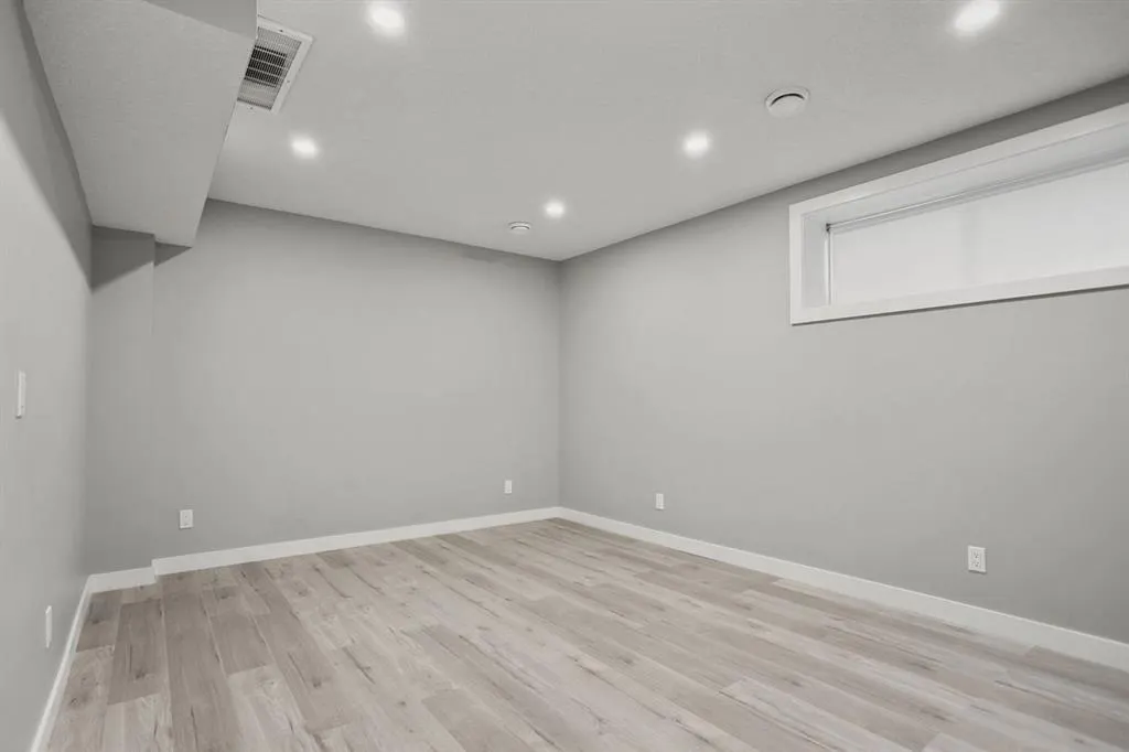 1253 Legacy Circle SE