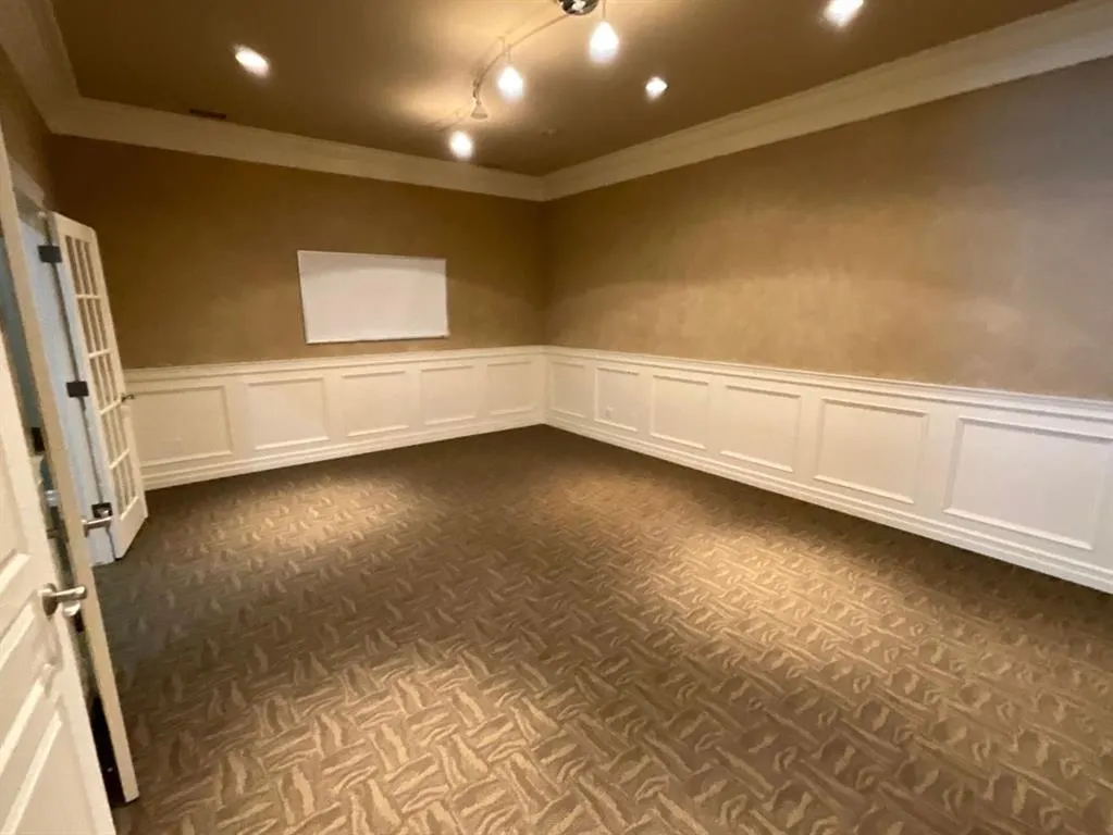 7429 49 Avenue, #2