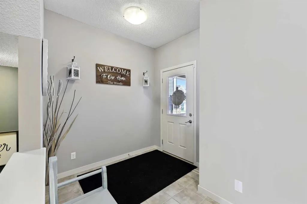 272 Kingsmere Cove SE