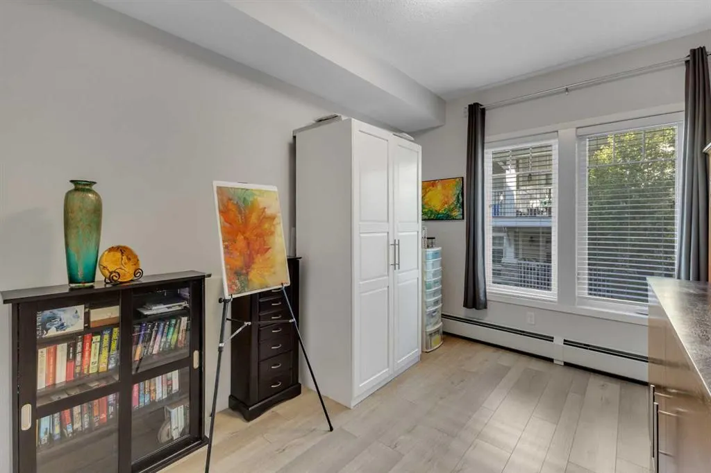 20 Mahogany Mews SE, #310