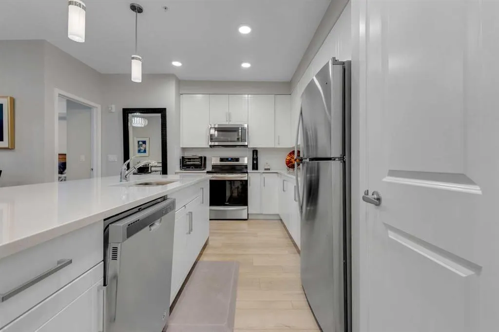 20 Mahogany Mews SE, #310