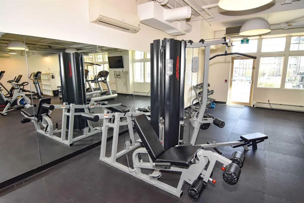 20 Mahogany Mews SE, #310
