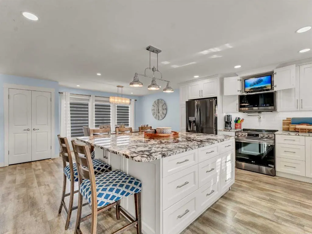 55 Rossland Road SE