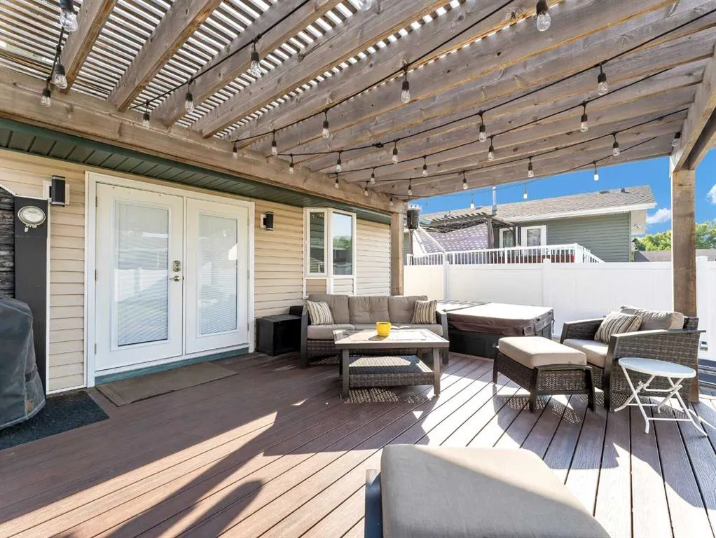 55 Rossland Road SE