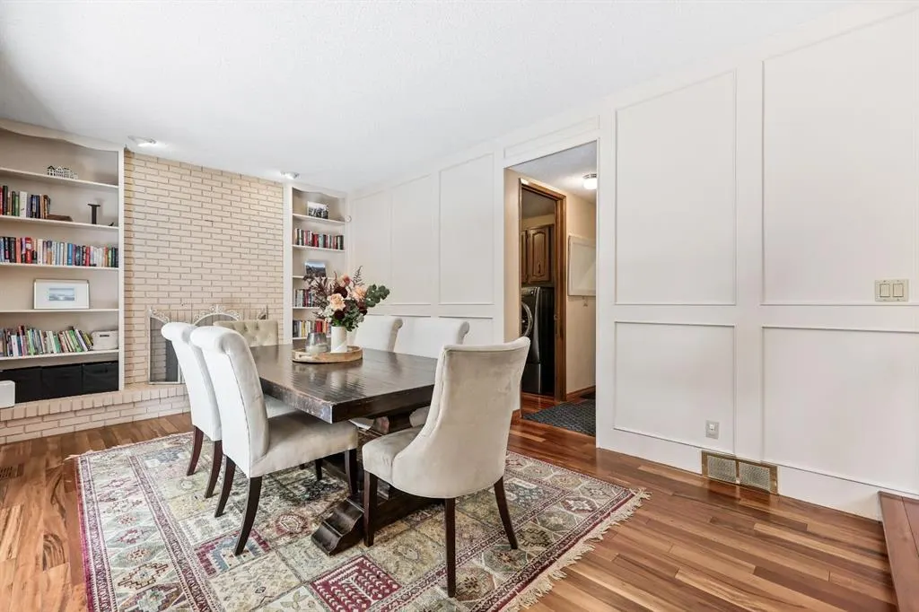 132 Oakmount Road SW