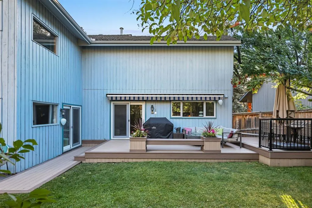 132 Oakmount Road SW