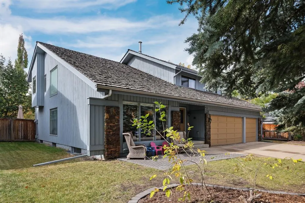 132 Oakmount Road SW
