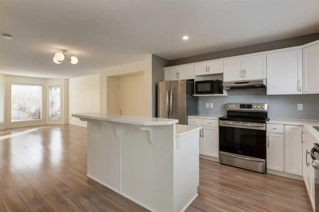 167 Cramond Green SE