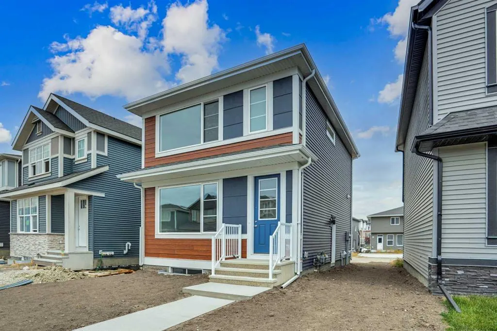 58 Corner Glen Common NE