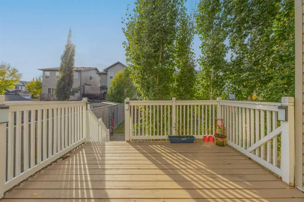 366 Bridleridge View SW