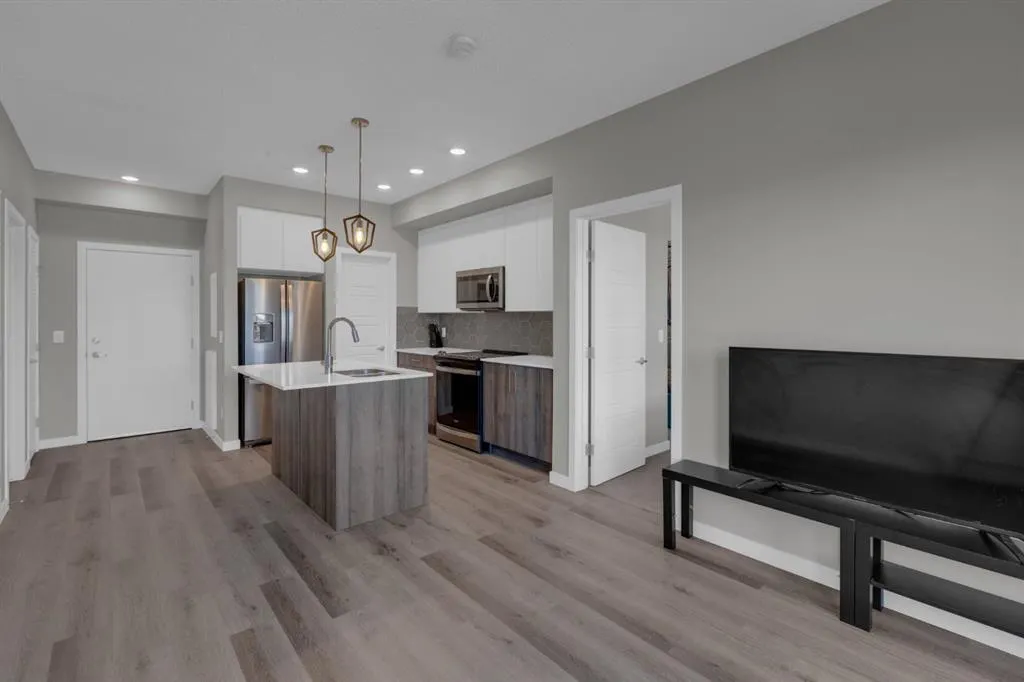 1605 17 Street SE, #221