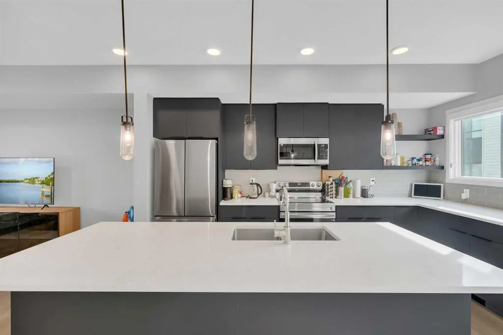 20295 Seton Way SE, #404