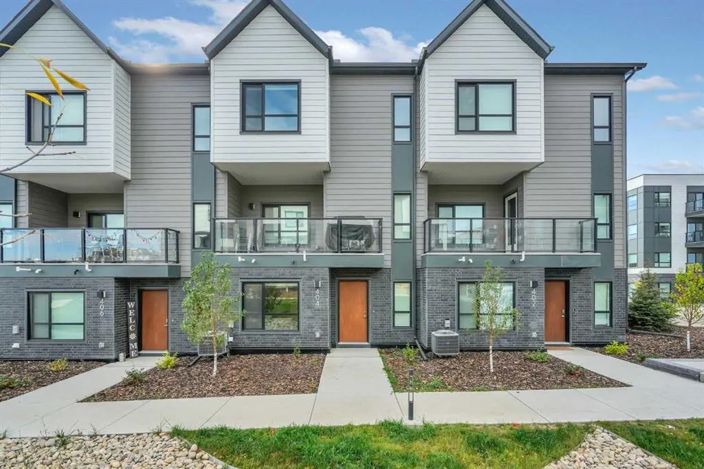 20295 Seton Way SE, #404